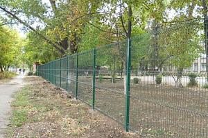 Секционный забор из сварной сетки